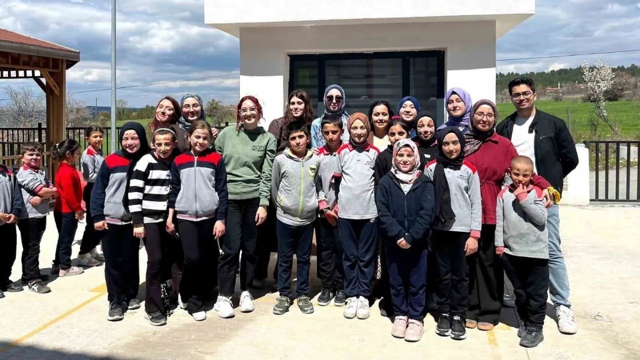 Meslek sahiplerinin mektupları çocuklara ilham oldu!