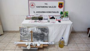 Kastamonu’da zehre geçit yok: 10 şüpheli yakalandı