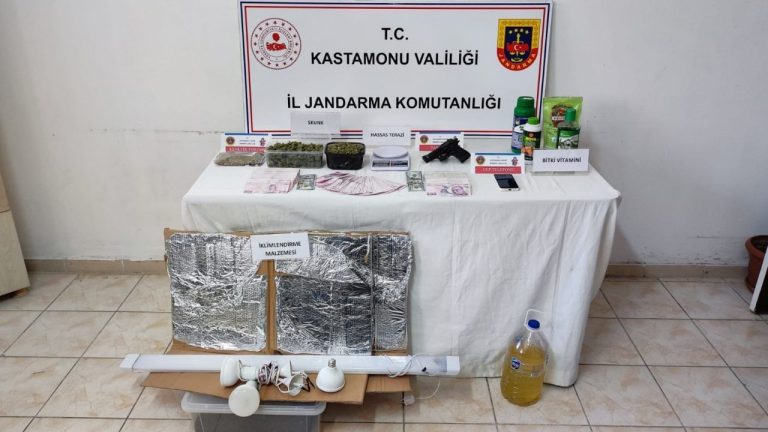 Kastamonu’da zehre geçit yok: 10 şüpheli yakalandı